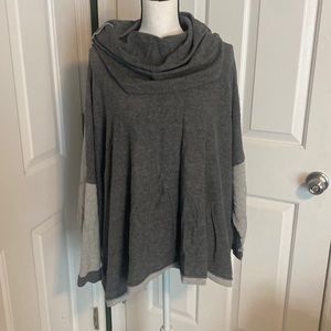 Cabi Comfy Sweatshirt